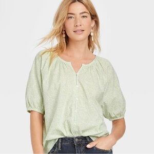 NWT Women's Puff Short Sleeve Button Blouse Universal Thread Top 6